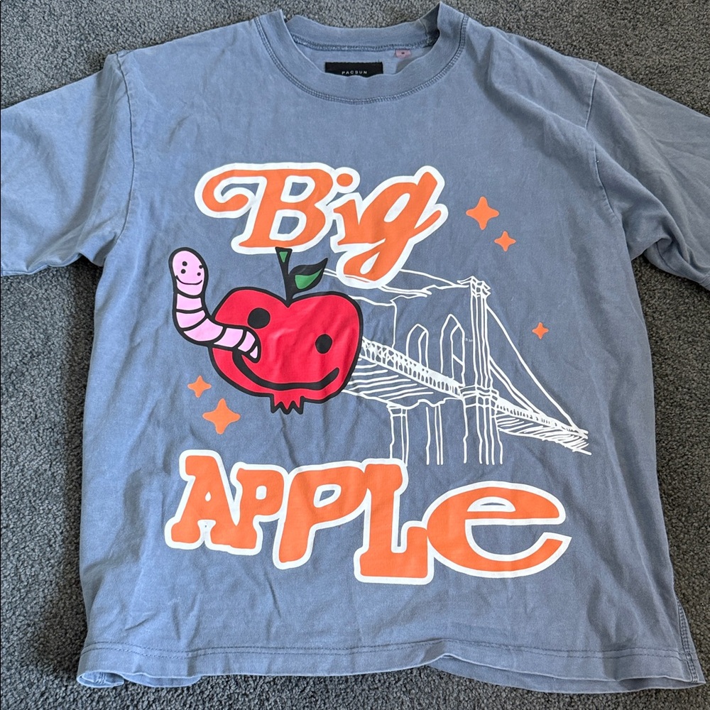 Big Apple Graphic tee